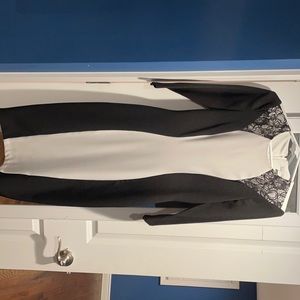 New York & Company MIDI dress with lace